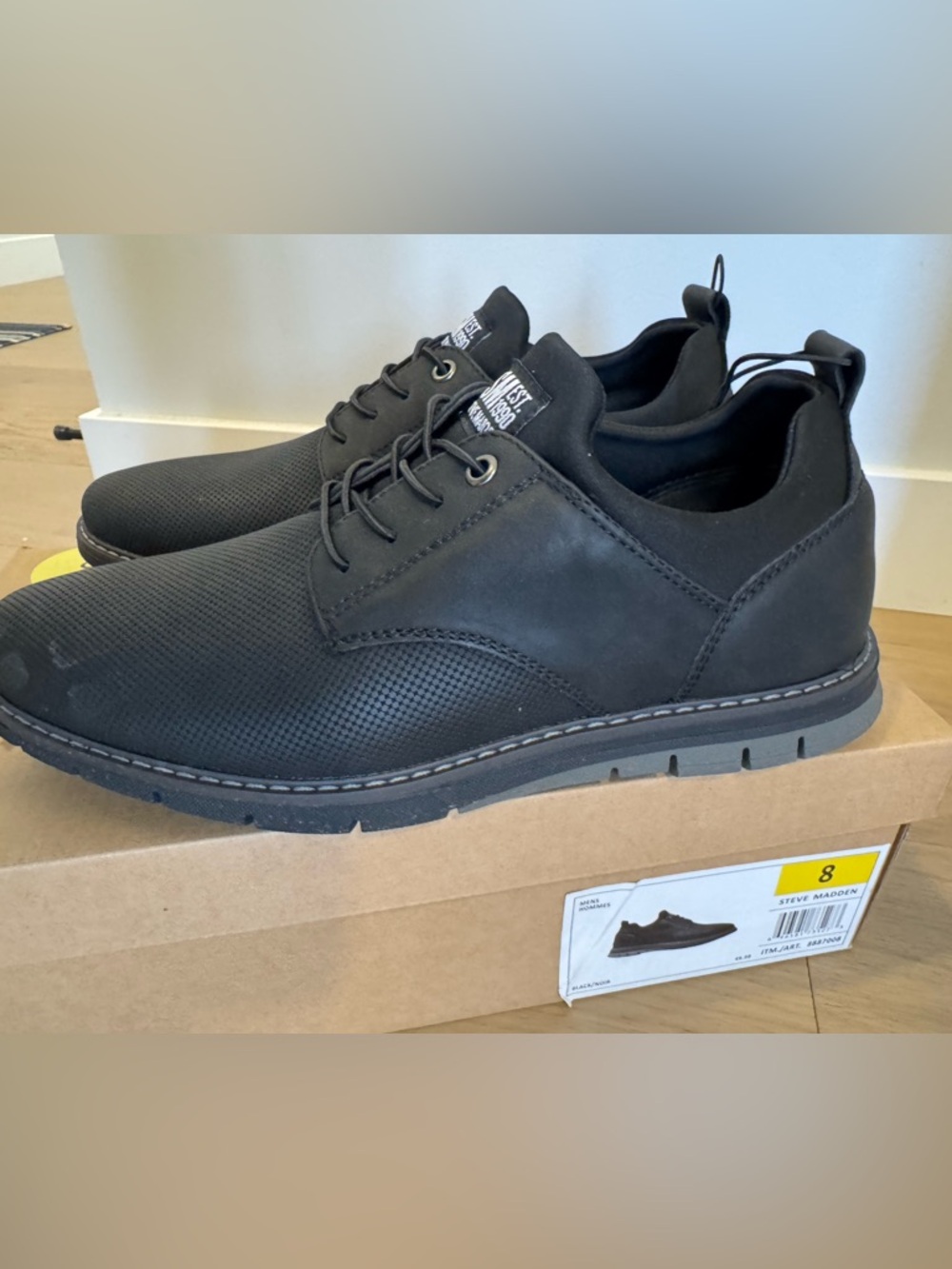 Steve Madden Black Men’s Casual Lace-Up Oxfords - US Size 8 & 10